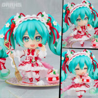 Nendoroid Hatsune Miku: 15th Anniversary Ver. (LIMITED EDITION)